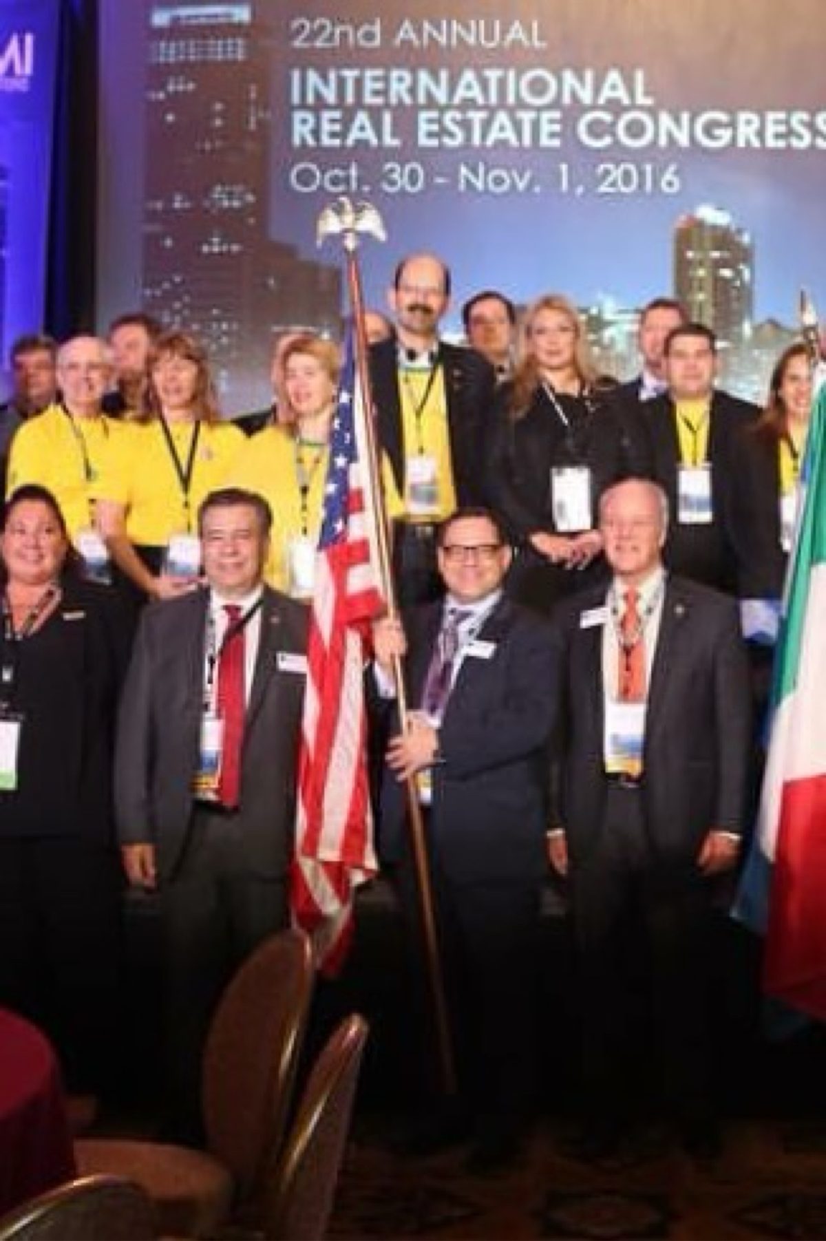 Group photo at the 22nd Annual International Real Estate Congress, 2016